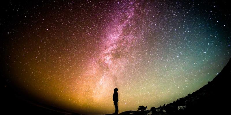 企业黄页8:数字化时代的商务服务枢纽与全球114商业联系网络